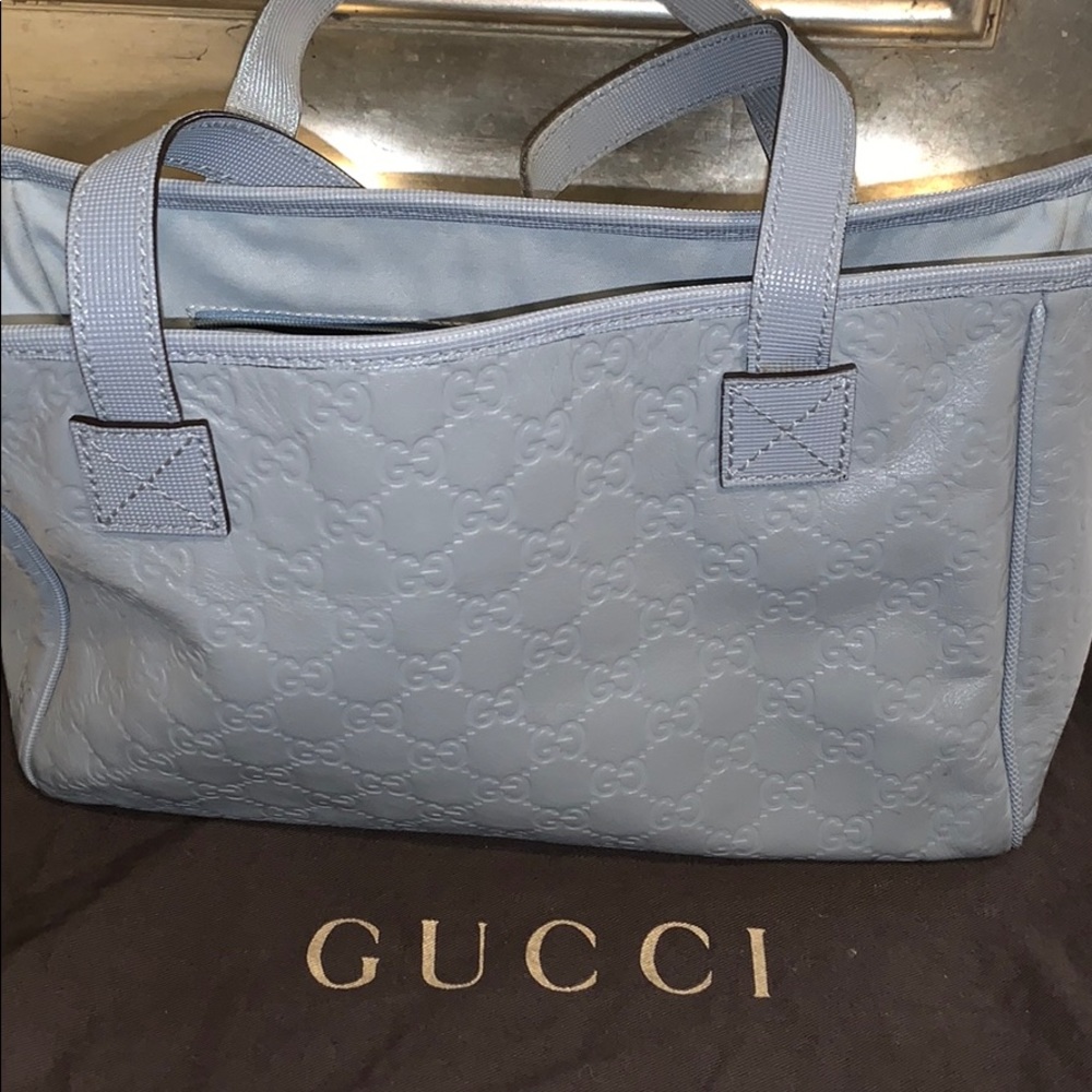 Gucci Shoulder Bag - Picture 2 of 6
